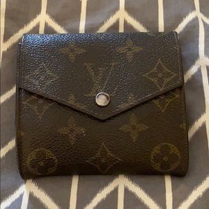 Vintage Louis Vuitton bifold wallet